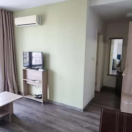 Sun Coast * ساني بيتش